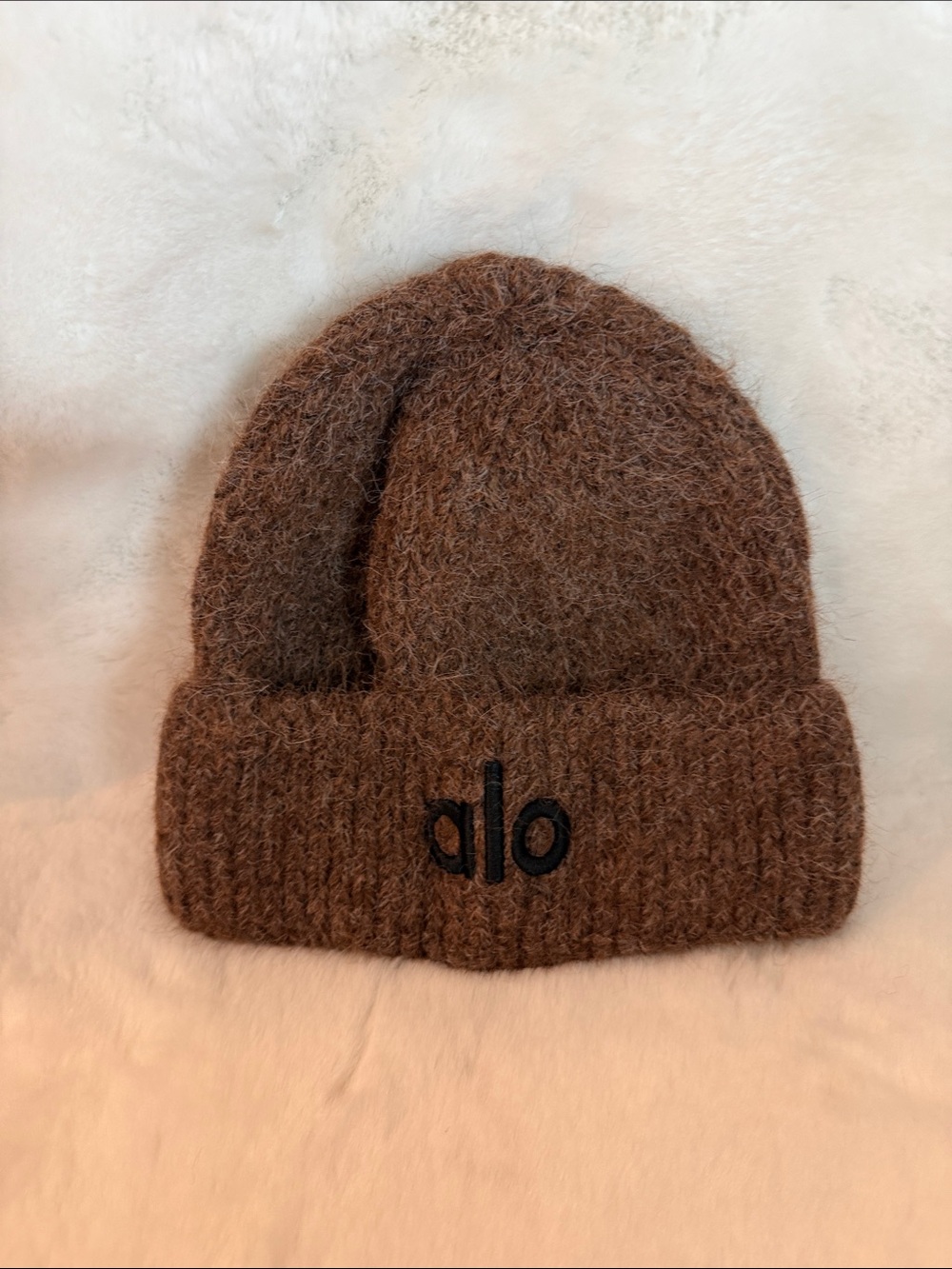 NWOT ALO Yoga Chocolate Brown Knit Beanie with Embroidered Logo